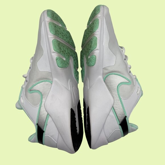 Size‎ 10 - Nike Legend Essential 2 White Mint Silver Foam Women - Picture 10 of 14